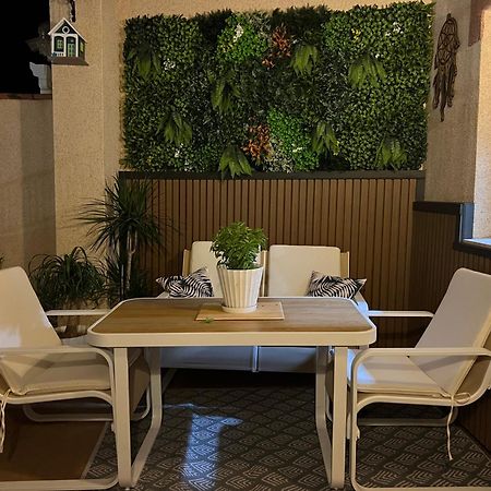 Appartement Neuf Et Bien Place Las Gabias Esterno foto